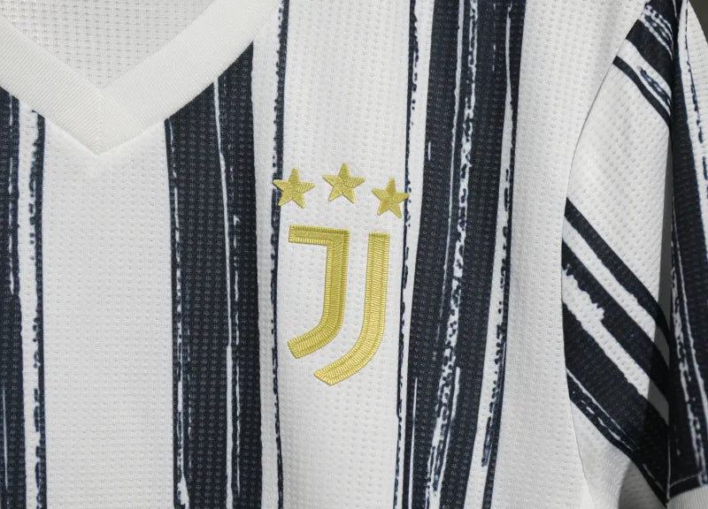 20-21 Juventus Home Retro Jersey Player Version